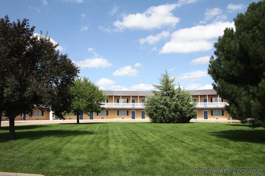 Travelodge By Wyndham Stratton Exterior foto